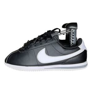 ***SOLD*** Nike Cortez Retro Panda GS Sneaker Shoes Size 5Y Black White Youth